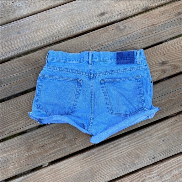slightly used vintage old navy blue jean shorts - Picture 1 of 2